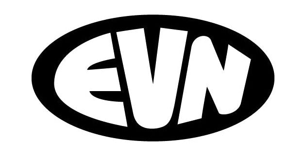 Schwarzes EVN-Logo mit weißem Schriftzug in einem ovalen Rahmen.